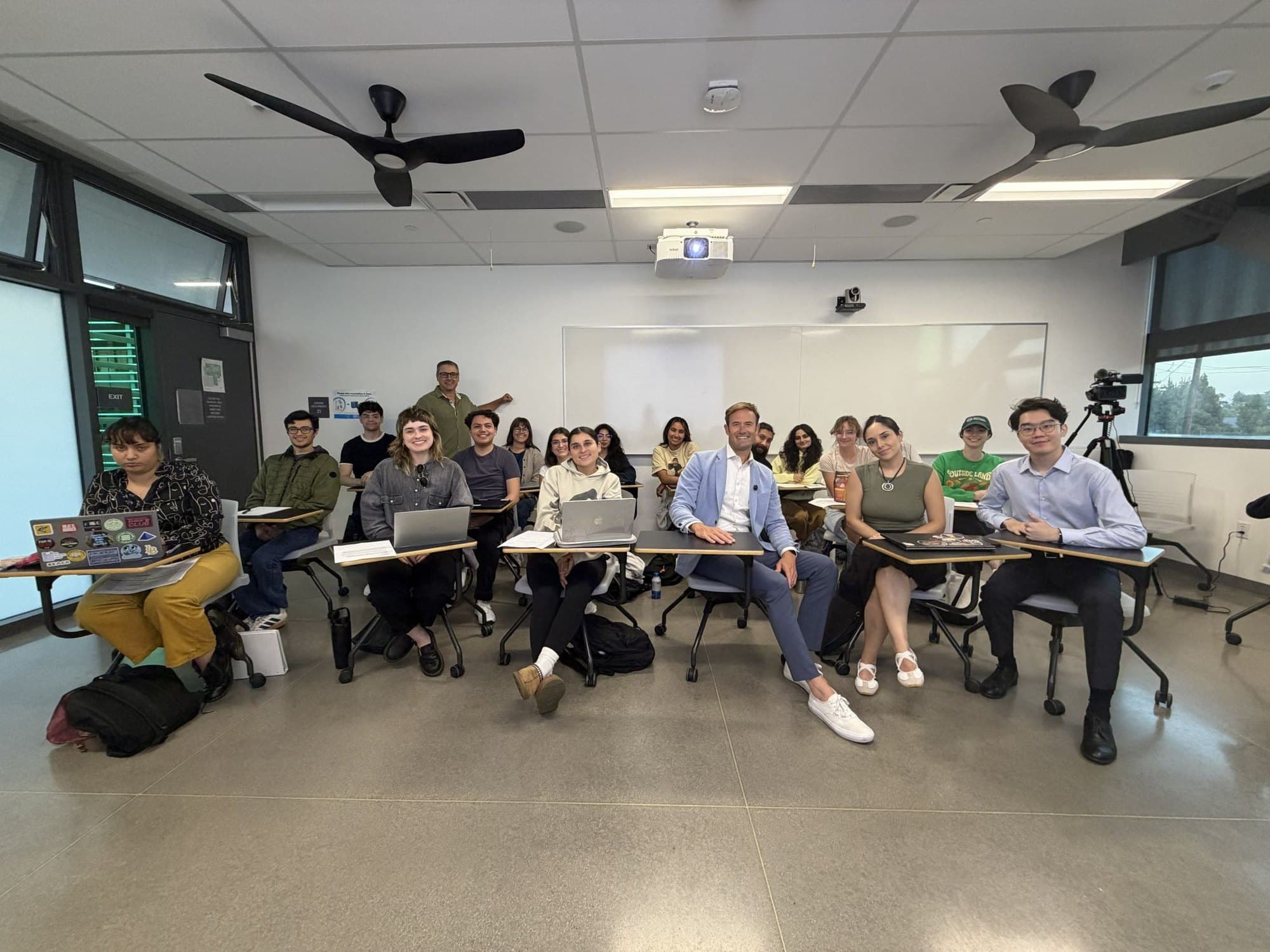 Students and mentors in a California State University, Long Beach entrepreneurship classroom